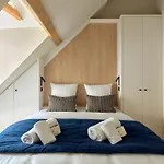 Luxury Flat In Le Marais