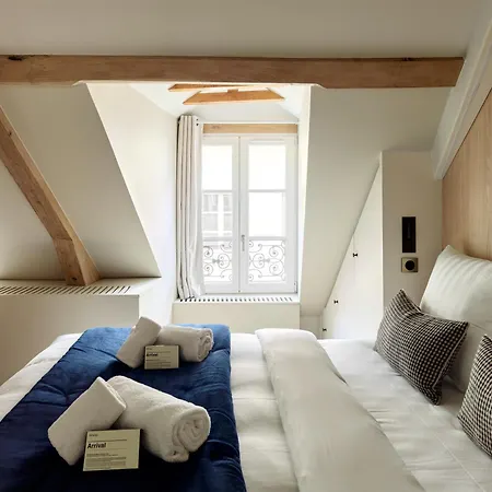 Apartment Luxury Flat In Le Marais Paris